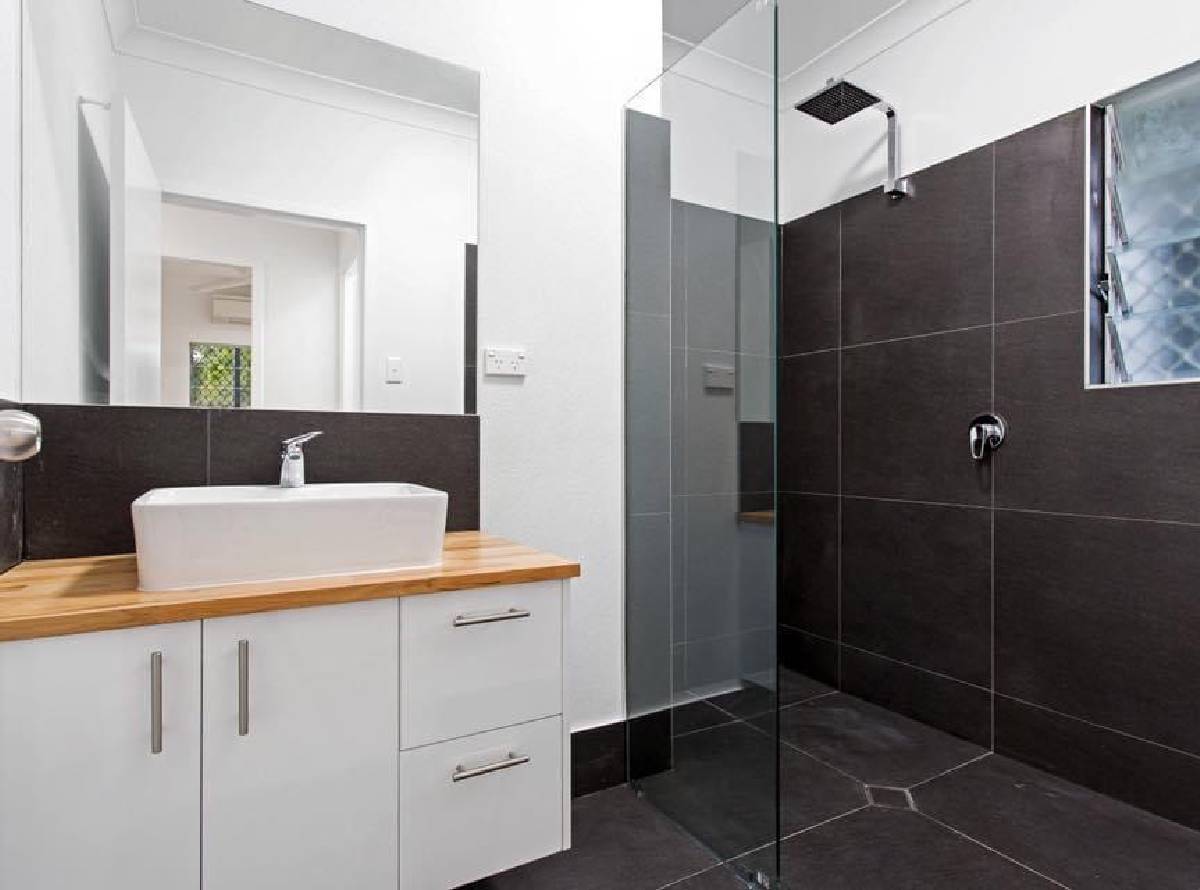 Building in Bromsgrove and Worcestershire